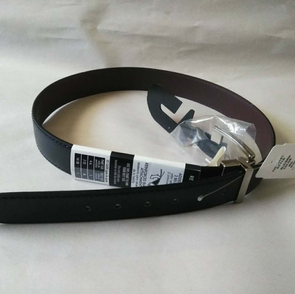 GEORGE MEN'S REVERSIBLE LEATHER BELT
